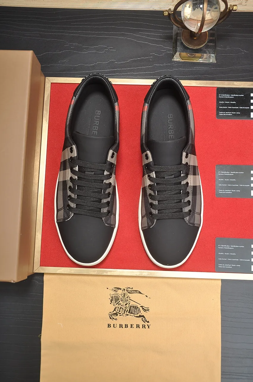 Men's shoes💰480💶[Burberry] (cowhide lining) classic low-top sneakers｜Imported cowhide with classic plaid fabric｜Cow leather lining｜Original outsole｜Fine workmanship and comfortable to wear Size: 38-44 (customized at 45)